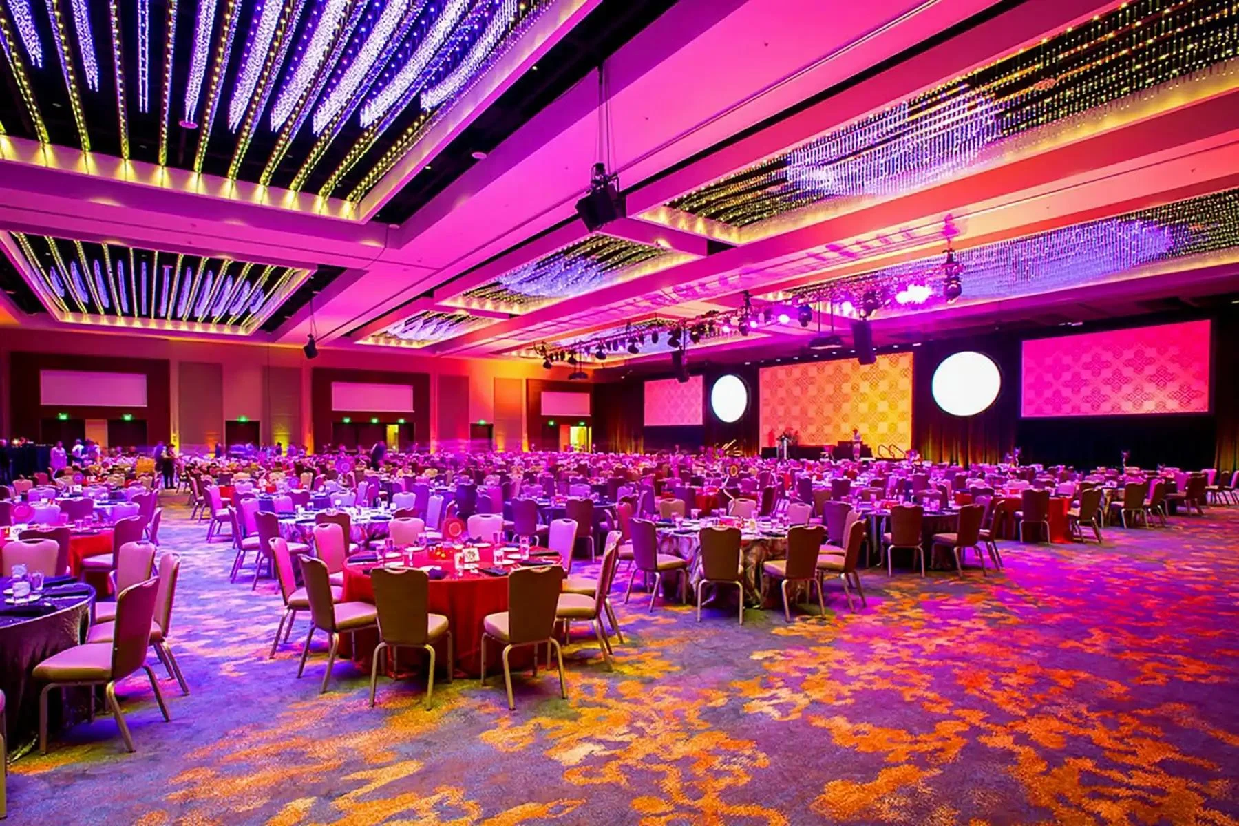 Golden Palms Convention